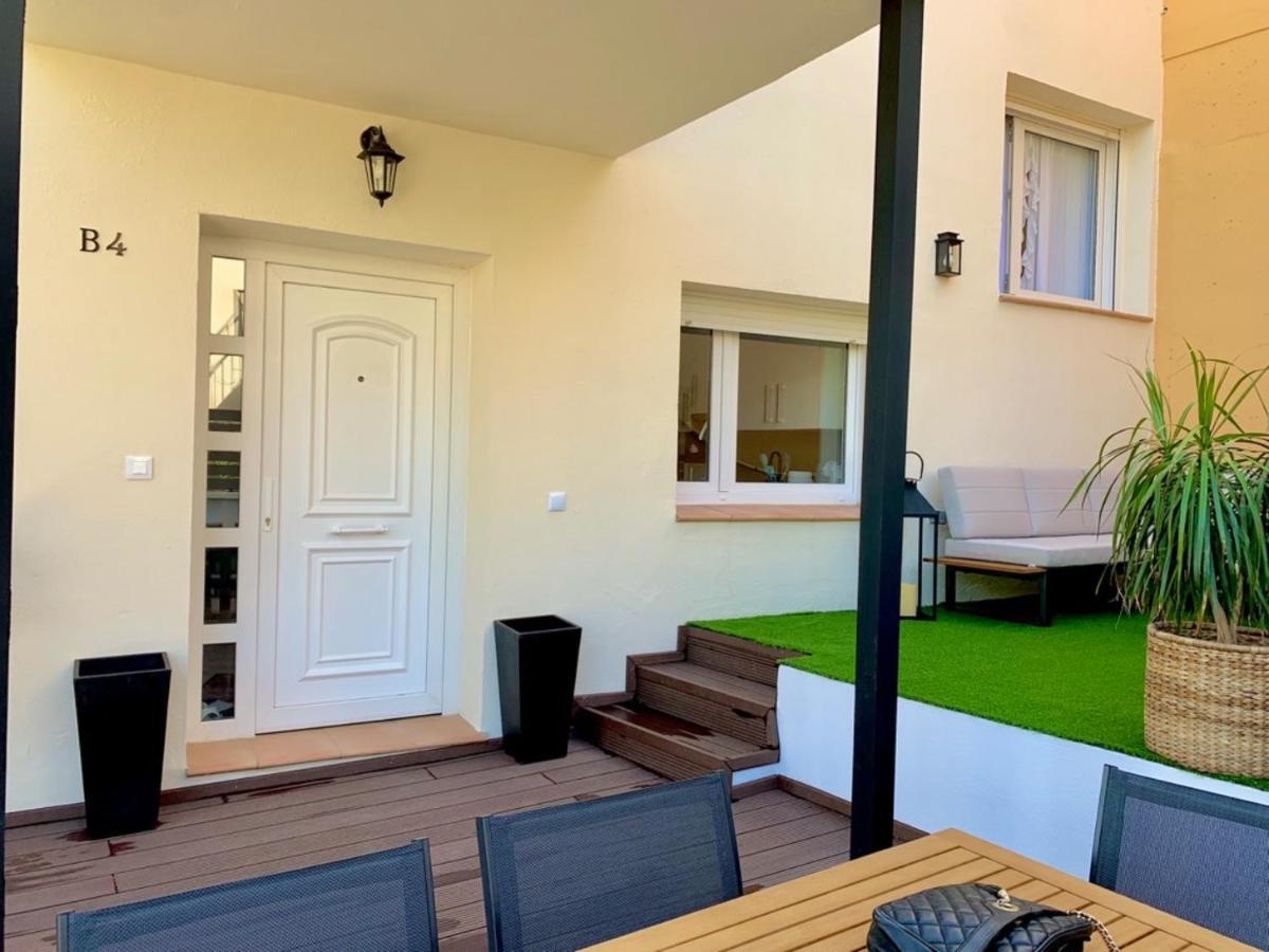 Villa Adosado Con Piscina A 5 Minutos De La Playa Almuñécar Exterior foto